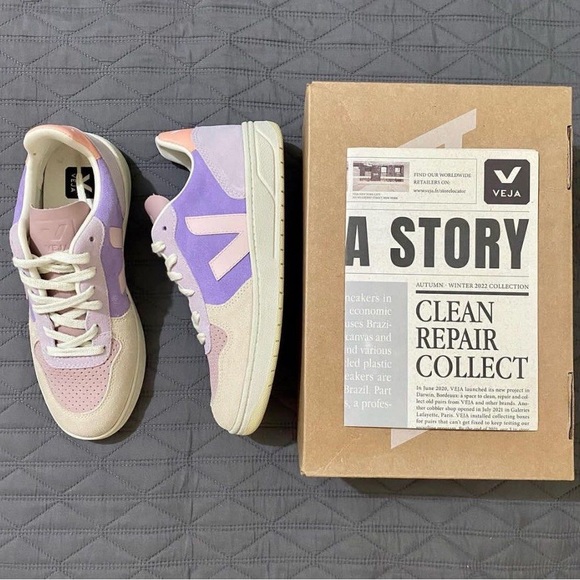 NWT!!! Veja V-10 Leather & Suede Low-Top Sneaker Multi Lavender - Picture 2 of 16